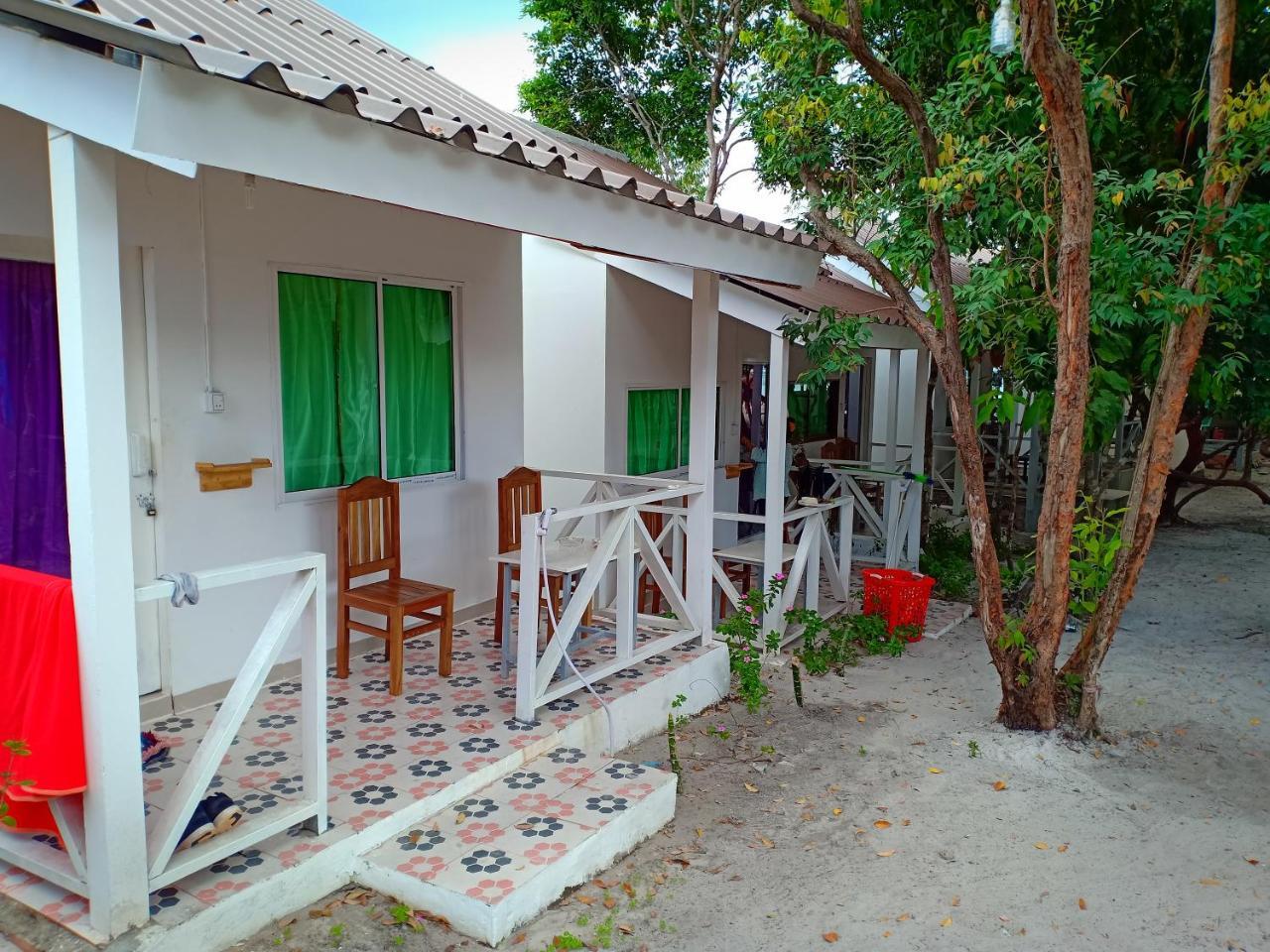 Sweet Time Bungalows Ронгсанлем Экстерьер фото